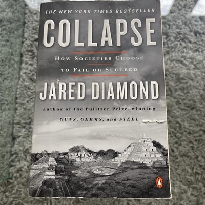 Collapse: How Societies Choose to Fail or Succeed - Paperback - GOOD