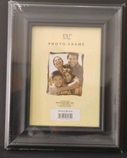 Black Decorative 5x7 Wood Picture Frame