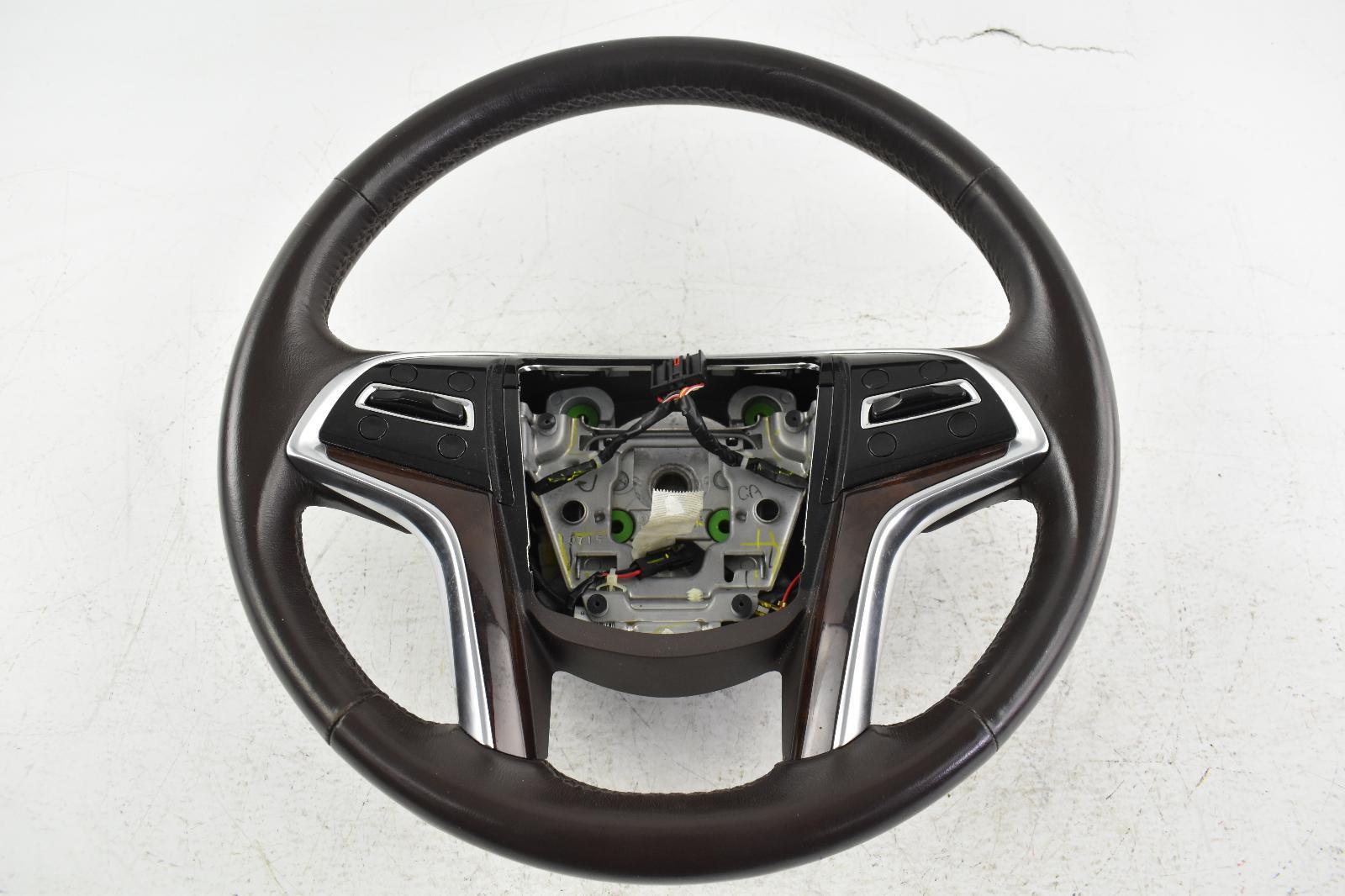2015-cadillac-escalade-front-driver-steering-wheel-control-buttons