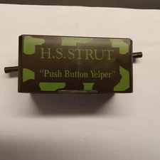 VINTAGE H. S.  STRUT  - " PUSH BUTTON YELPER"  TURKEY CALLER - Pre owned