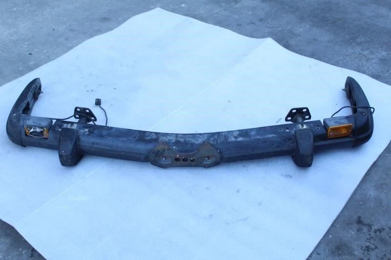 Mercedes 450SL R107 1977 parachoques delantero Foto 4 de 4