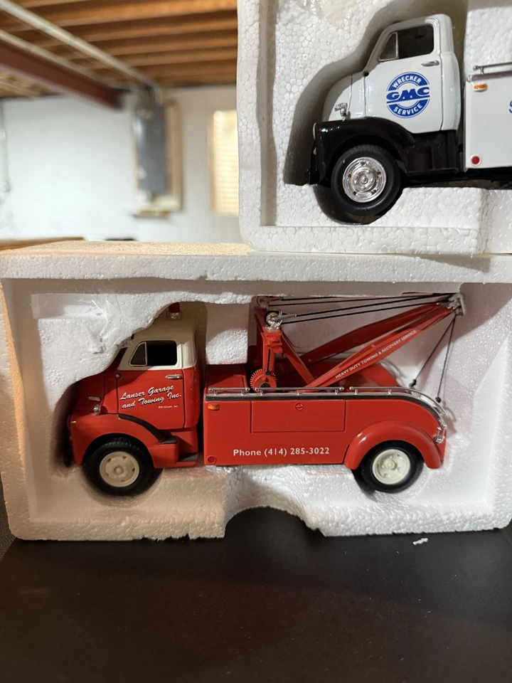 1952 GMC Heavy Duty Wrecker BUNDLE - Image 2 of 4