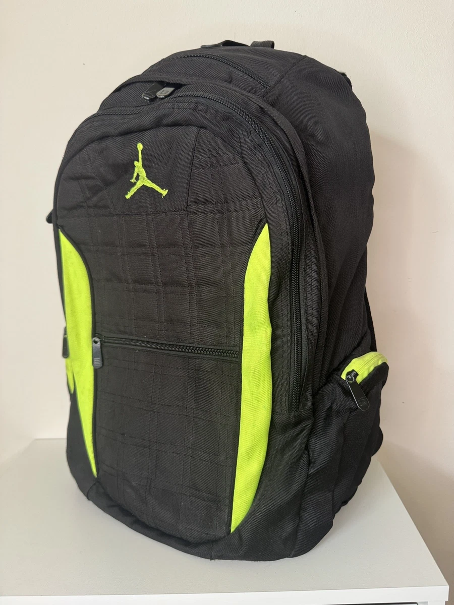 Preços baixos em Mochila Nike Neon Indiana Bolsas e Mochilas