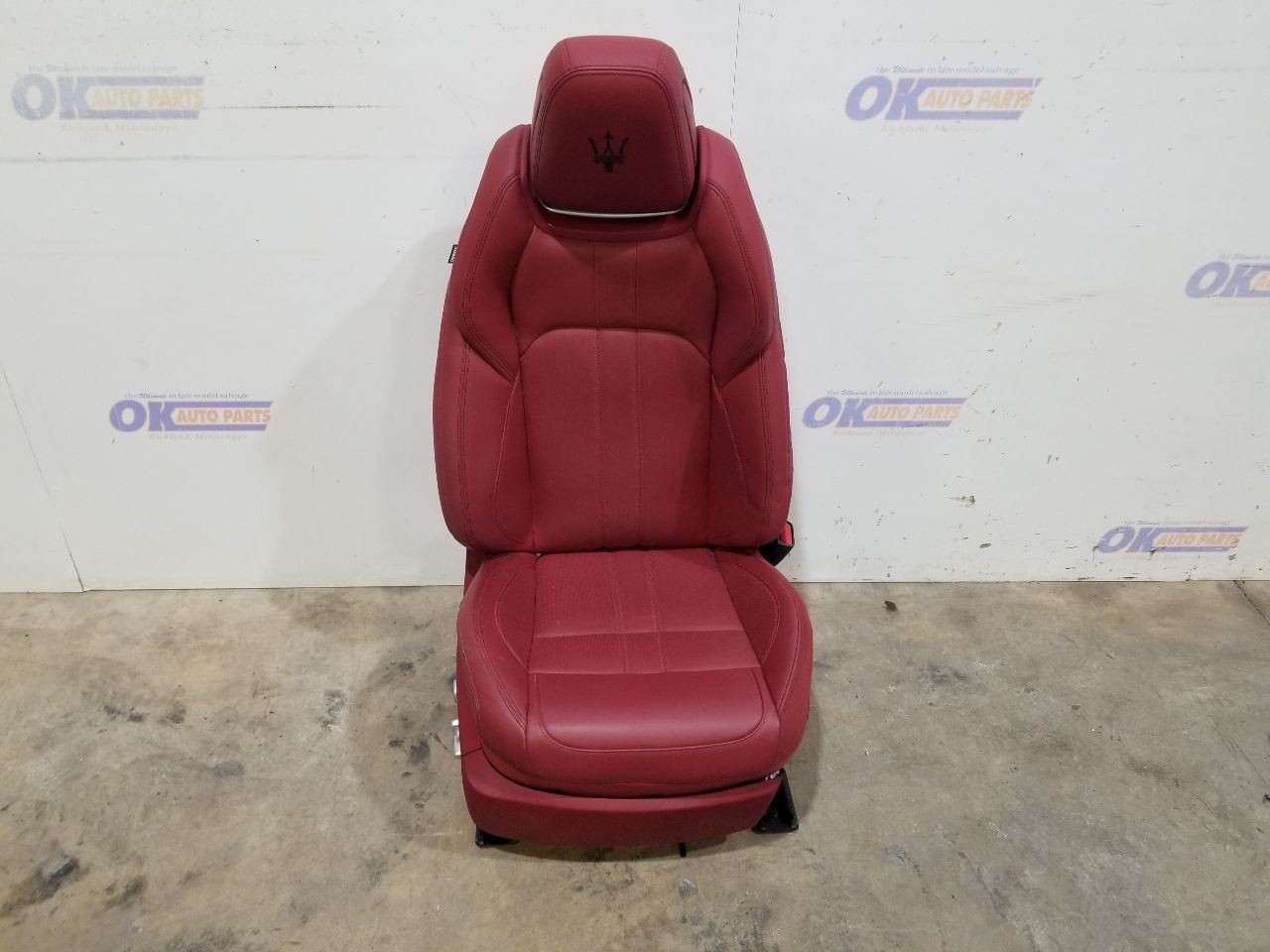22 2022 MASERATI LEVANTE SEAT ASSEMBLY FRONT RIGHT PASSENGER RED BLACK 
