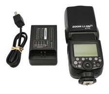 USED Flashpoint Zoom Li-on R2 Canon