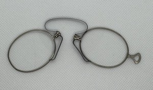 Antique Pince Nez Reading Glasses 1880s-1920s