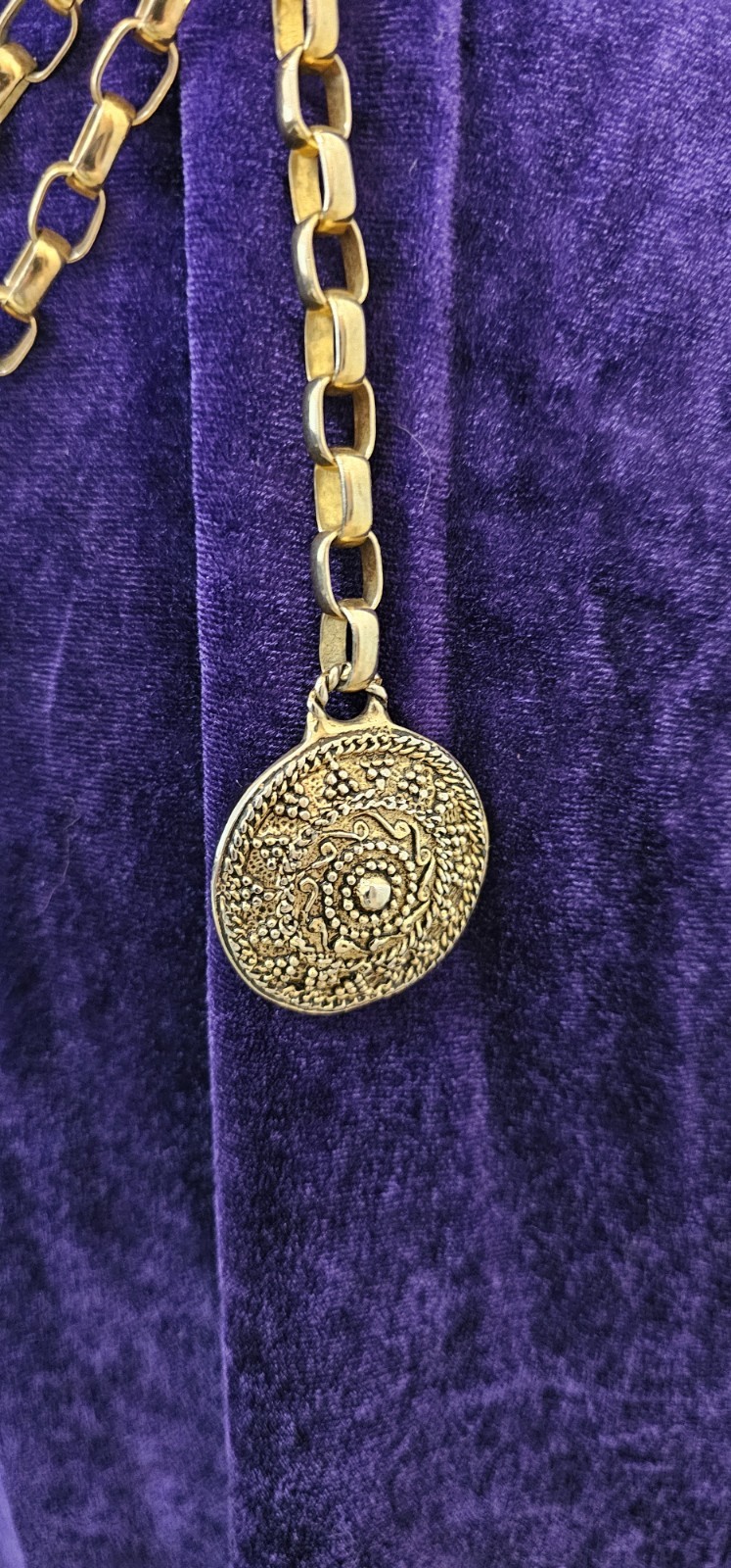 Streets Ahead Black Leather Belt M Brass Chain Medallion Whimsy Renfaire Fairy