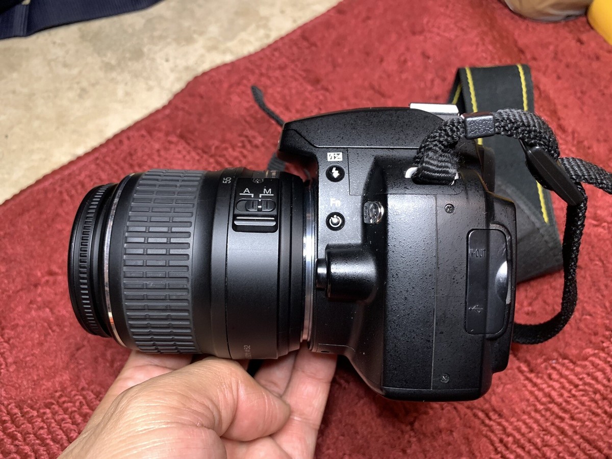 Nikon D40x Digital SLR Camera DX AF-S Nikkor 18-55mm F3.5-5.6 G II