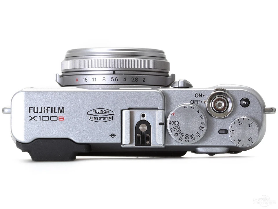 Fujifilm X100S 16.3MP Digital Camera - Silver - Image 4 of 4