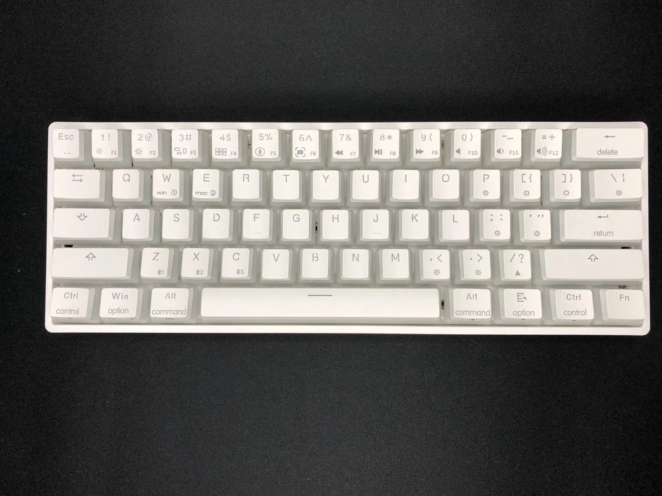 60% Gaming Keyboard HotSwap Wireless Mechanical With Optical Switch (Red) - Image 4 of 4