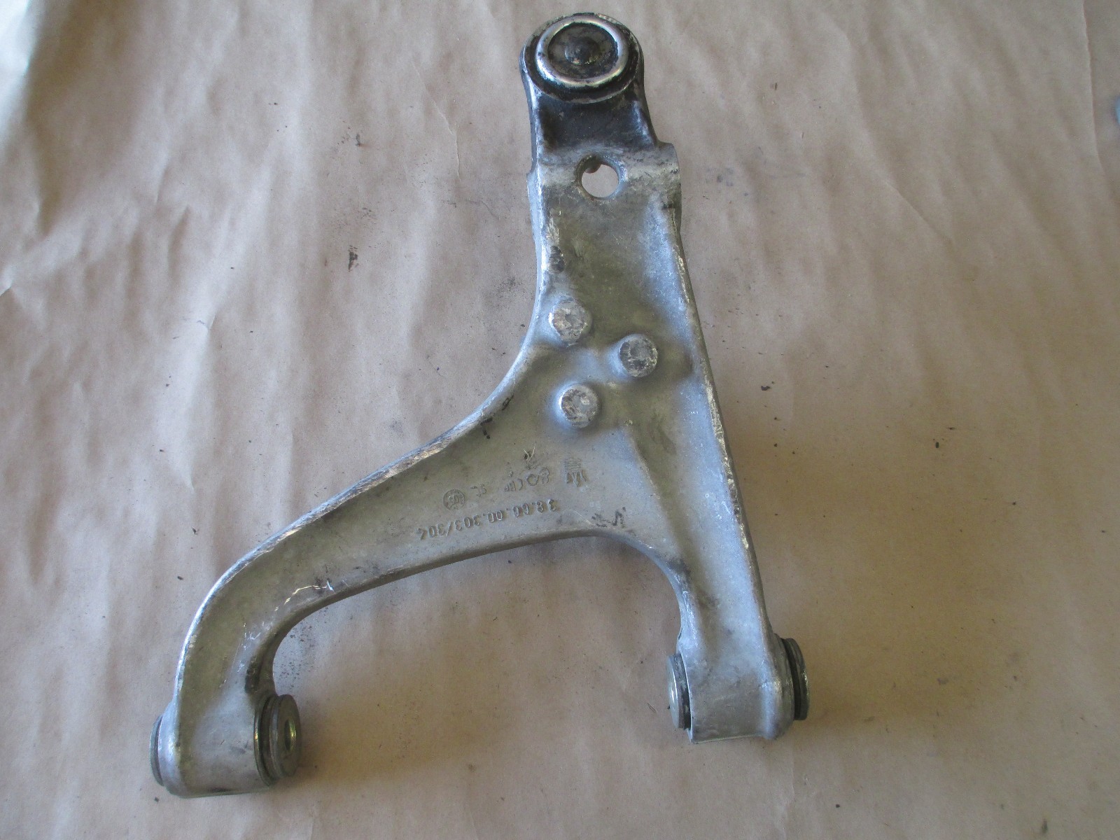 Maserati Cambiocorsa - LH - Left Rear - Lower Suspension Arm # 386600303 / 304