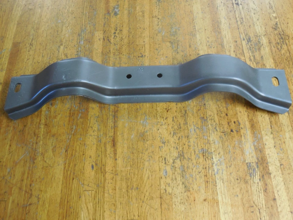 Ford Torino Fairlane Ranchero 1969 351 W 351 transmisión Windsor travesaño Foto 3 de 4