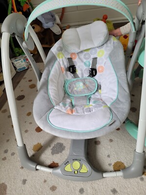Baby Wippe der Marke ingenuity