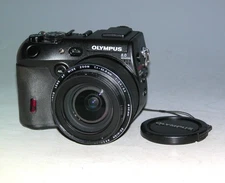 Olympus CAMEDIA C-8080 Wide Zoom 8.0MP Digital Camera #8130