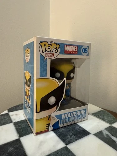 Funko Pop! Vinyl: Wolverine #05 Marvel Universe Vinyl Bobble Head