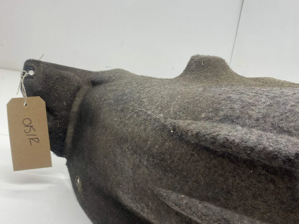 Protector contra salpicaduras trasero derecho revestimiento arco Volkswagen Golf R VW 2019 MK7.5 Foto 3 de 4