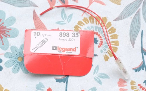 Legrand 89535 Diplomat Lampe 220V 0 898 35