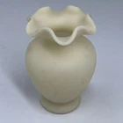 VTG Fenton Cream Satin Glass Vase Ruffle Hand Made BEAUTIFUL 7”