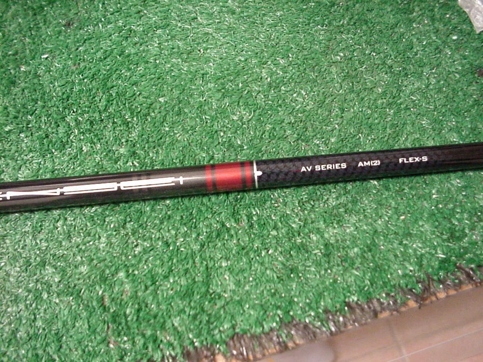 Brand New Titleist T200 Forged Pitching Wedge Tensei Red Av Graphite Stiff Flex - Image 4 of 4