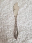 International Silver Sterling Butter Knife Floral Flowers Jewelry 27.6g Weight