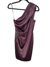 Eliza J Plum Color Cocktail Dress with Chrystal Applique Size 6