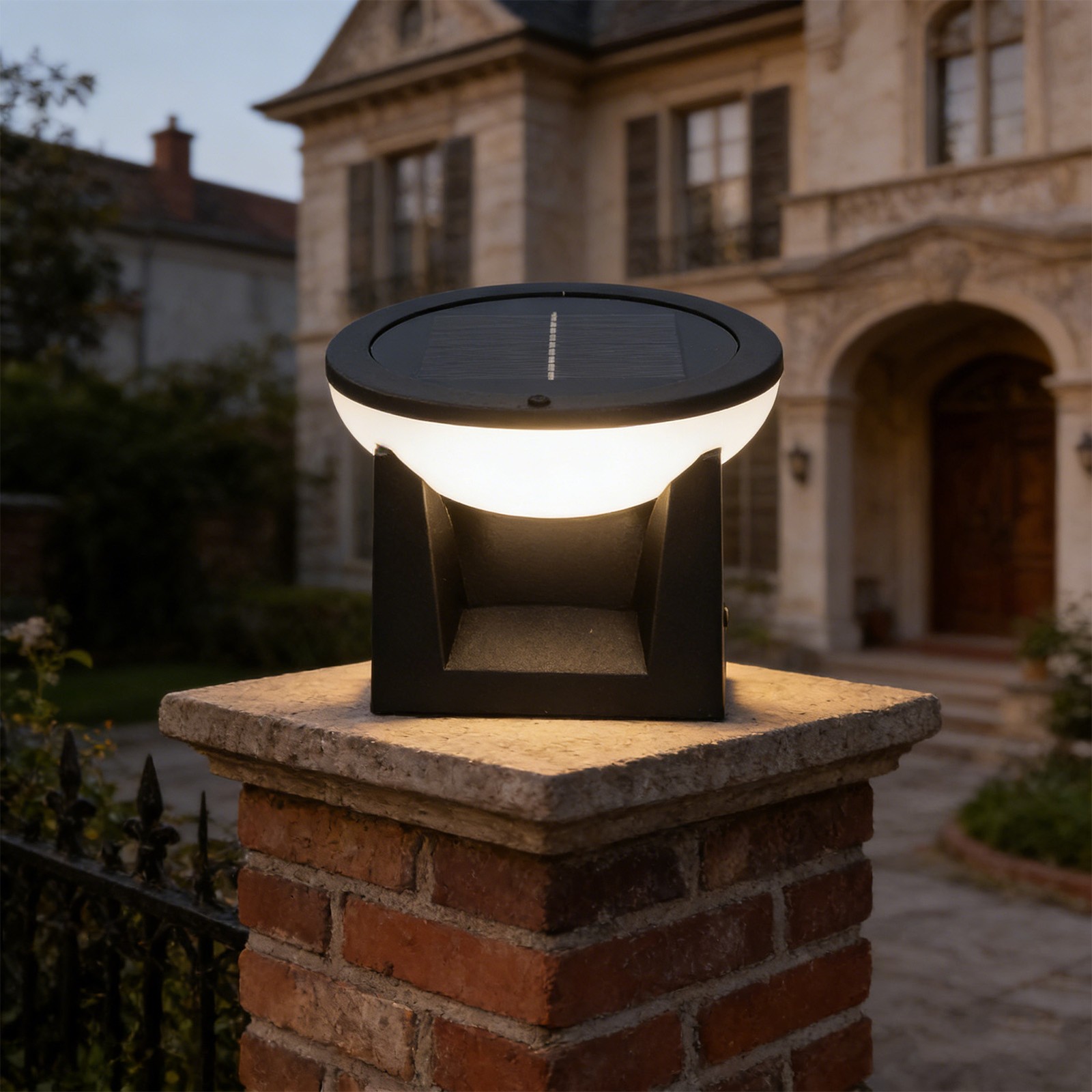 1-Pack Solar Post Light Outdoor Column Pillar Lamp For Patio Garden Pathway For