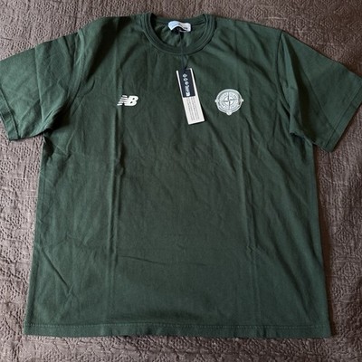 Stone Island X New Balance Logo T-Shirt Grün - Größe XL - Neu mit Etikett