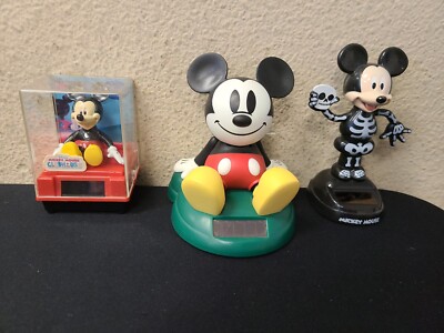 Tomy Mickey Mouse Disney Hidamari Mickey Solar Rocking Head + 