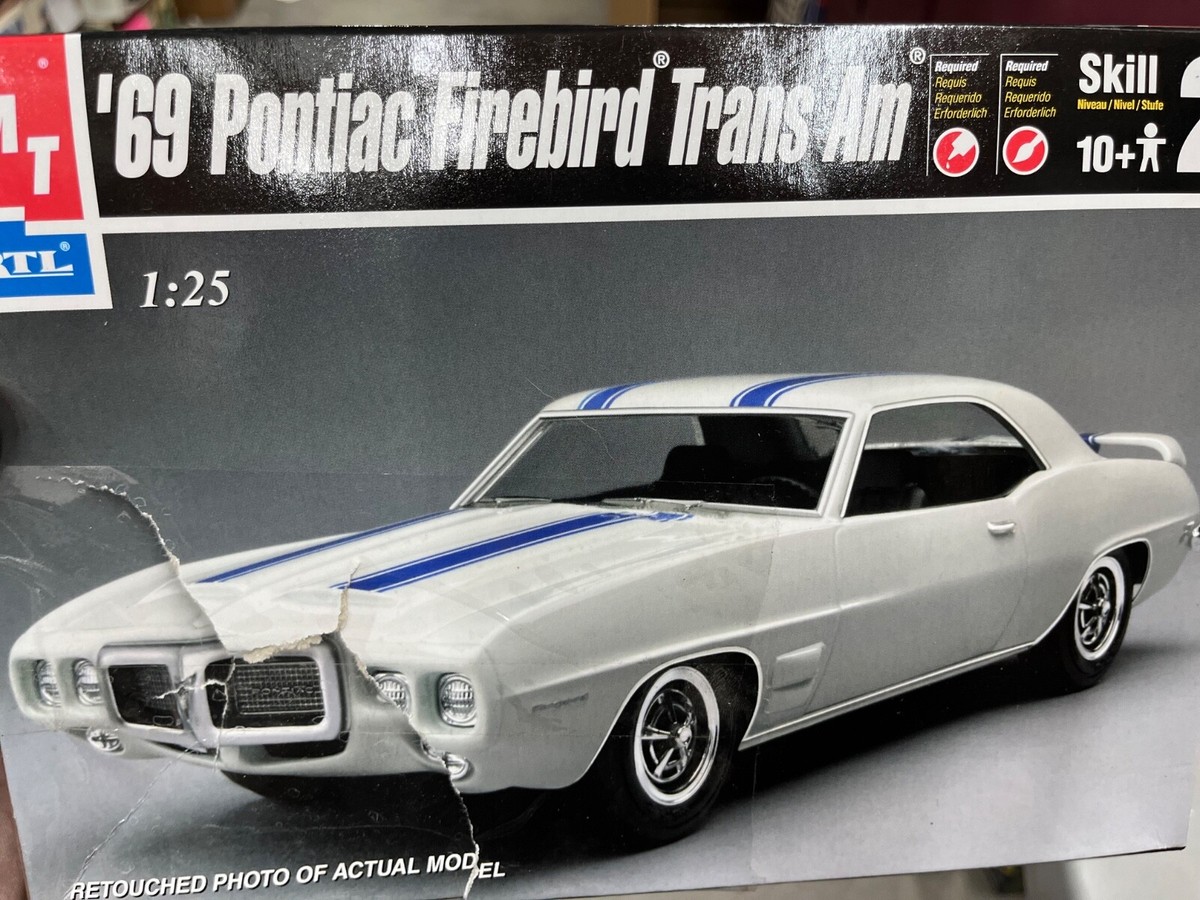 1/43　トランザム3台セット！ジオラマケースディスプレイセット　美品 1/43 トランザム3台セット！ジオラマケースディスプレイセット 美品