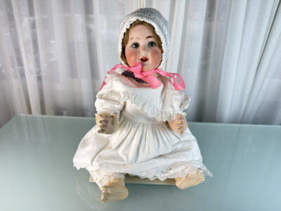 Ancienne Poupée à Tête Porcelaine – Vintage Collection (occasion)