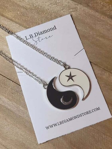 2 PC Couple Necklace - Trendy Couple necklace Silver tone Ying Yang - Picture 4 of 5