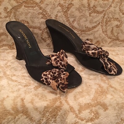 Newport News Size Shoes Heels Wedge Open Toe Brown