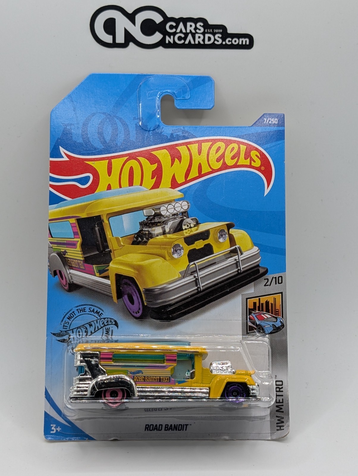 2020 Hot Wheels HW Metro 2/10 Road Bandit Yellow 7/250 (Card Damage)