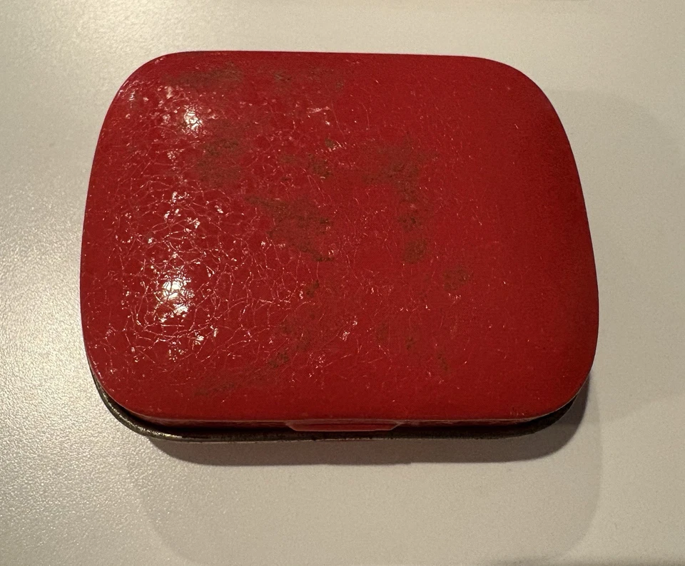 Lote de etiquetas de calcomanías de soda Coca-Cola de colección mini disco CD y estuche para pastillas lata Foto 4 de 4