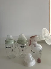 tommee tippee bottles and manual breast pump