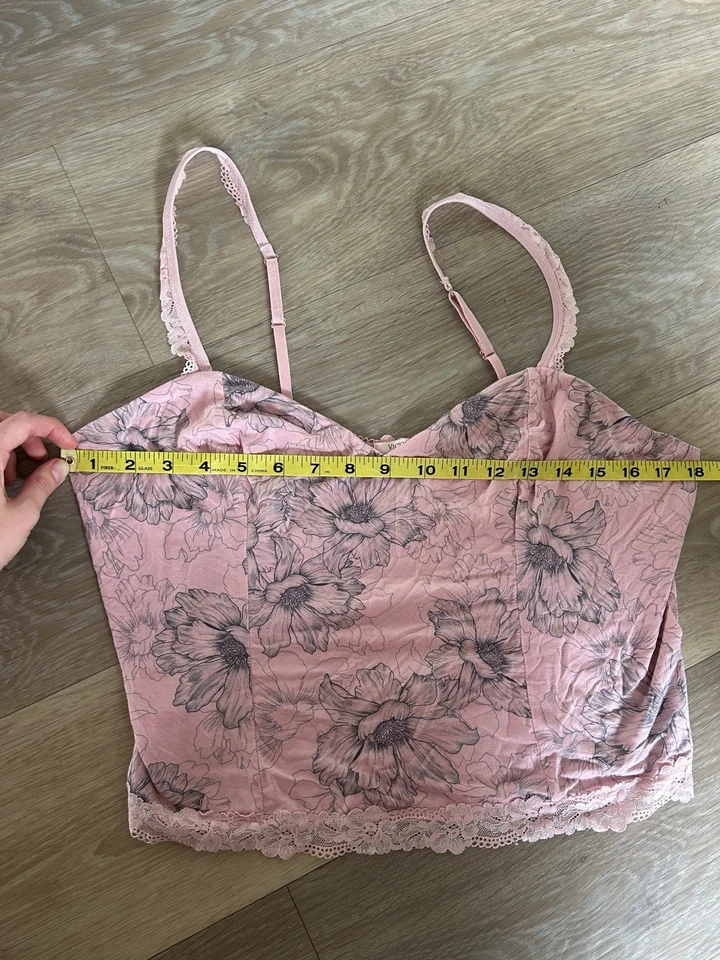 Camiseta sin mangas Victoria’s Secret rosa floral encaje cami XL lencería para mujer Y2K Foto 3 de 4