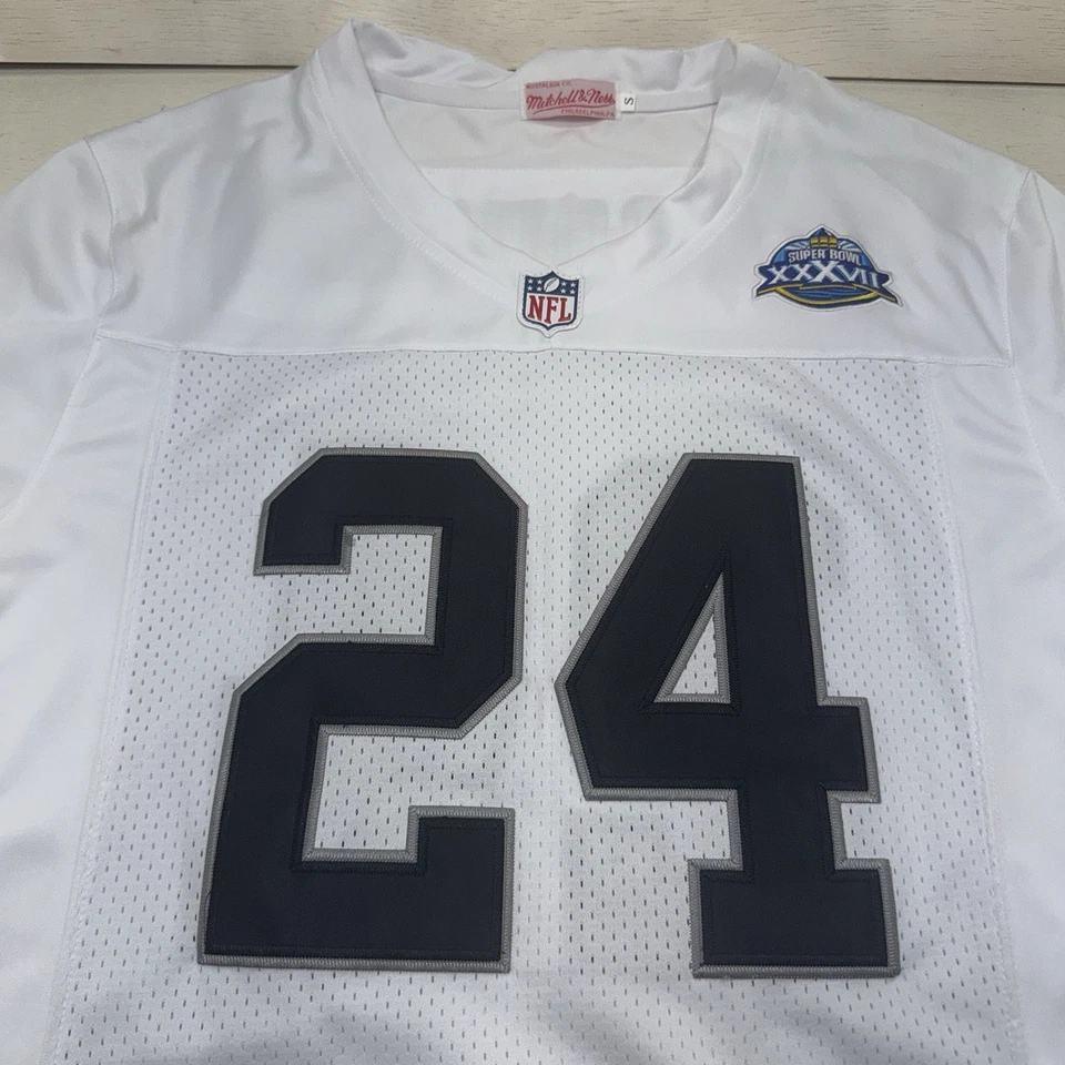 Camiseta Mitchell & Ness S NFL Super Bowl Raiders Charles Woodson #24 Throwback Foto 3 de 4
