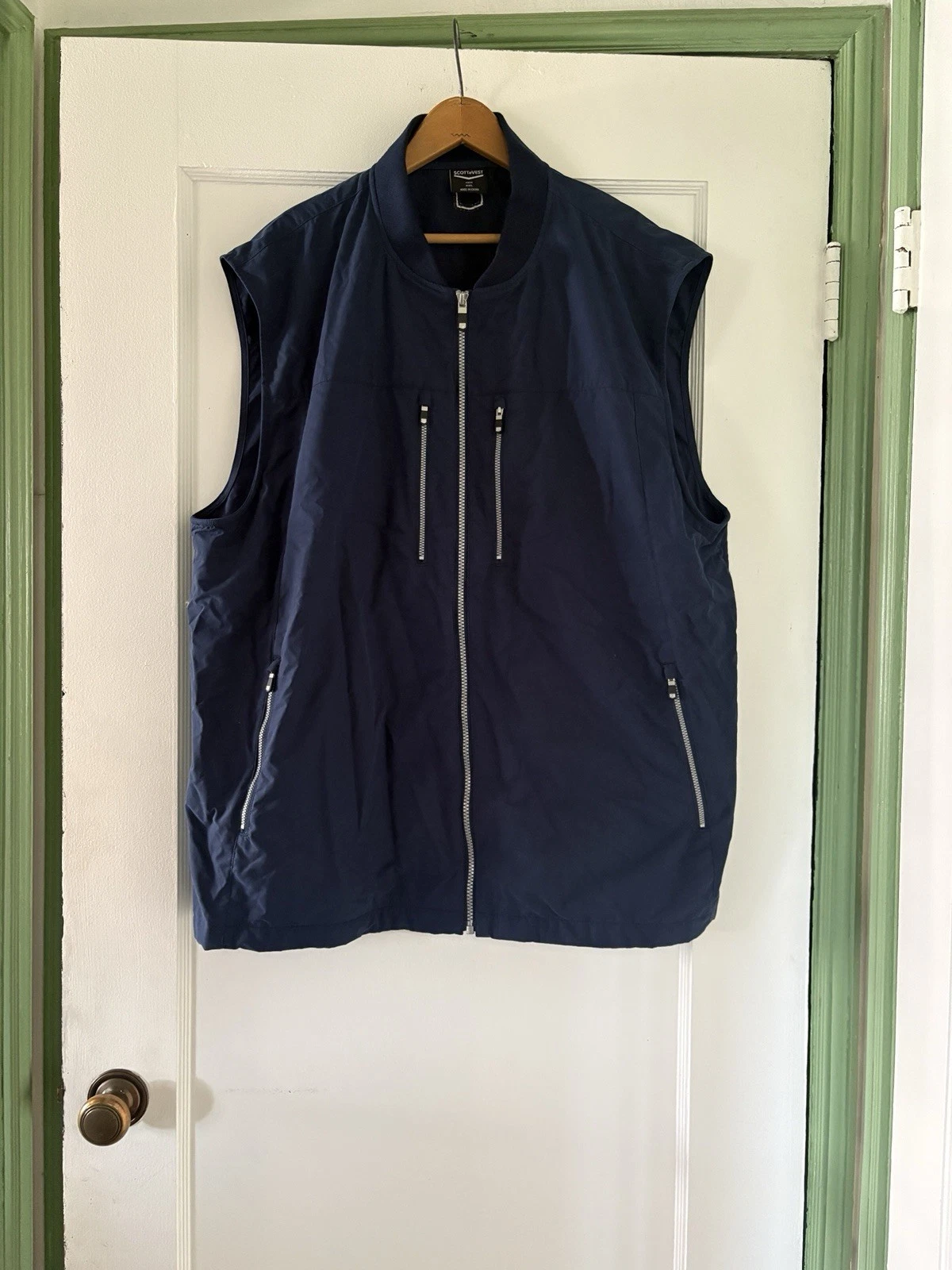 Scottevest Vest Mens XXL Navy Blue Full Zip Tactical Performance Travel Utility
Opens in a new windo