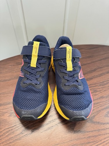 New Balance Kids Fresh Foam Arishi v4 Bungee Lace with Top Strap Size 1.5 - Picture 3 of 8