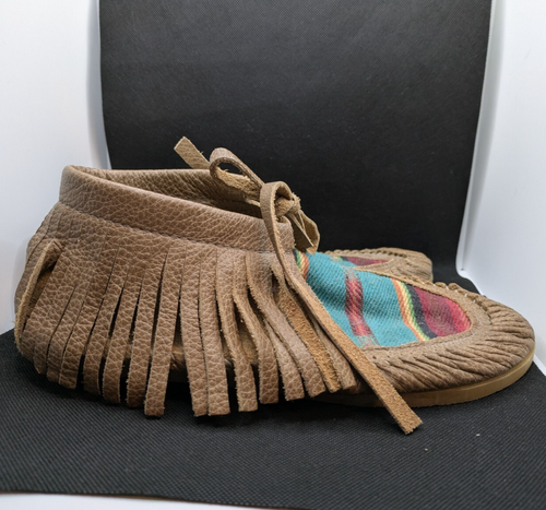 Dancing Waters Moccasins Leather Fringed Rubber Soled Shoes Mens 9.5 Womens 10 - Picture 2 of 7
