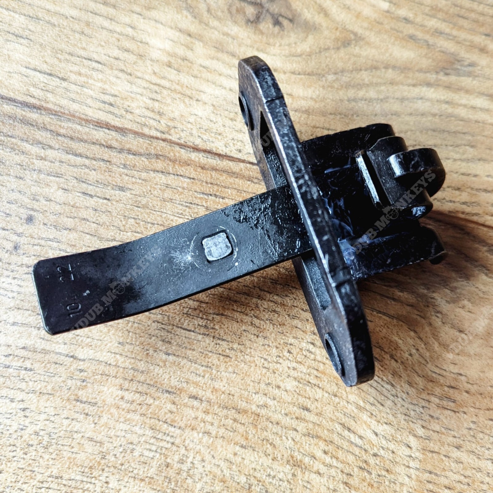 VW CADDY MK3 | MK4 REAR DOOR CHECK STRAP ARM MOUNTING TWIN BARN DOOR ...
