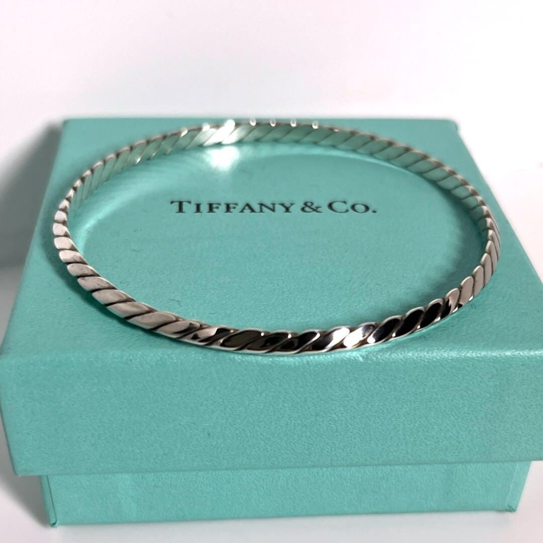 【ユーズド品】TIFFANY　Knife Edge Bangle　＊592 ユーズド品】TIFFANY Knife Edge Bangle ＊592