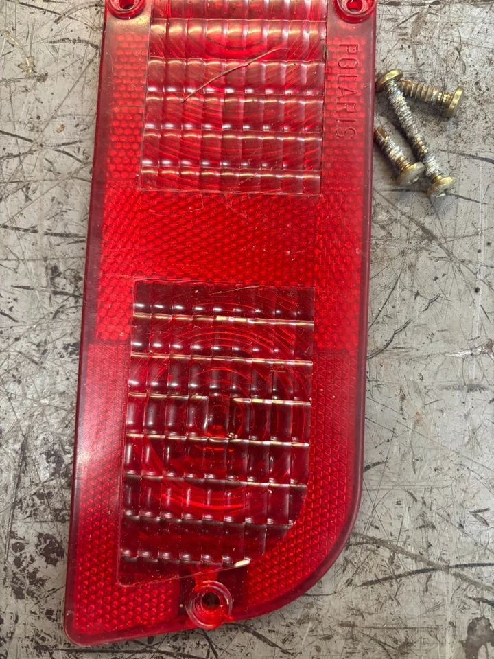 Polaris Used OEM Taillight Lens 5430423 SKS Classic 550 2004 RW6708 - Image 2 of 4