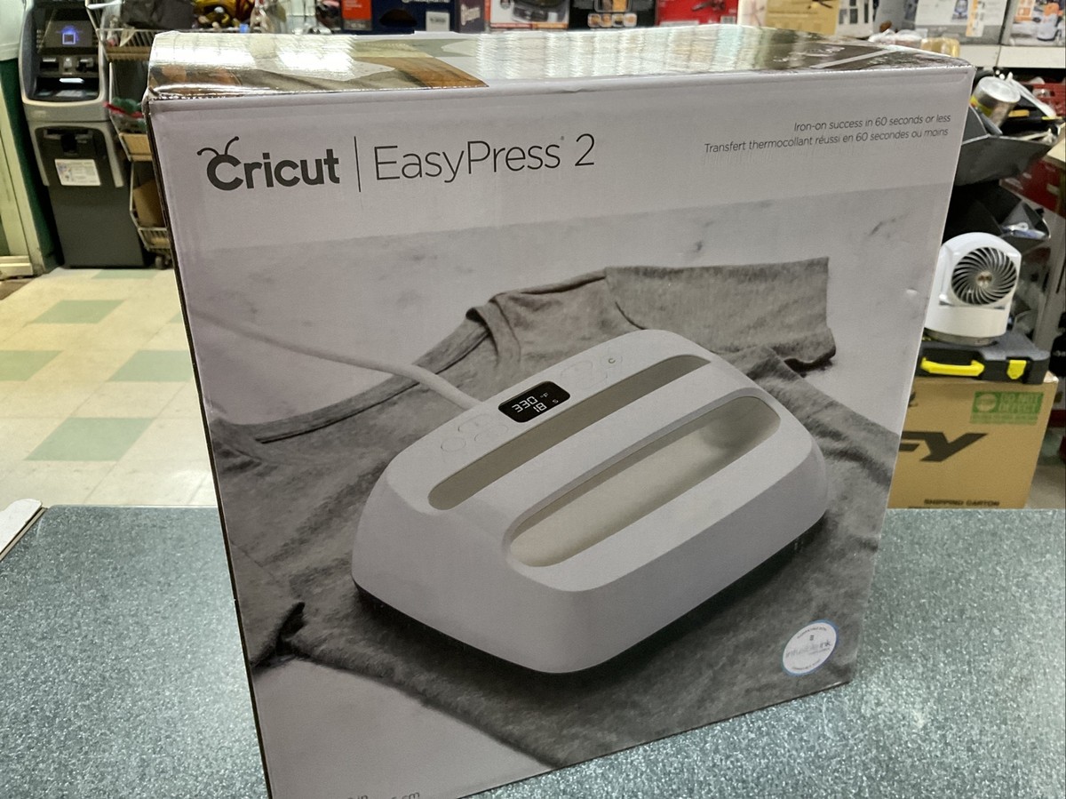 cricut Easy Press 2 クリカット　アイロン Cricut Easy Press 2 の使い方☆アイロンとの比較も☆ – 猫の目