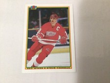 1990-91 Bowman Steve Yzerman #233 Detroit Red Wings NM
