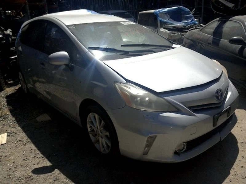 TOYOTA PRIUS V PASAJERO DERECHO 12-18 CUARTO PILAR CRISTAL Foto 4 de 4