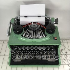 LEGO Ideas: Typewriter (21327) Complete READY to DISPLAY- works SEE VIDEO