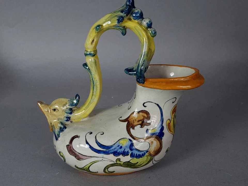 Curieuse verseuse faïence émaillée décor Renaissance salamandre Tours? B107 - Photo 2/4