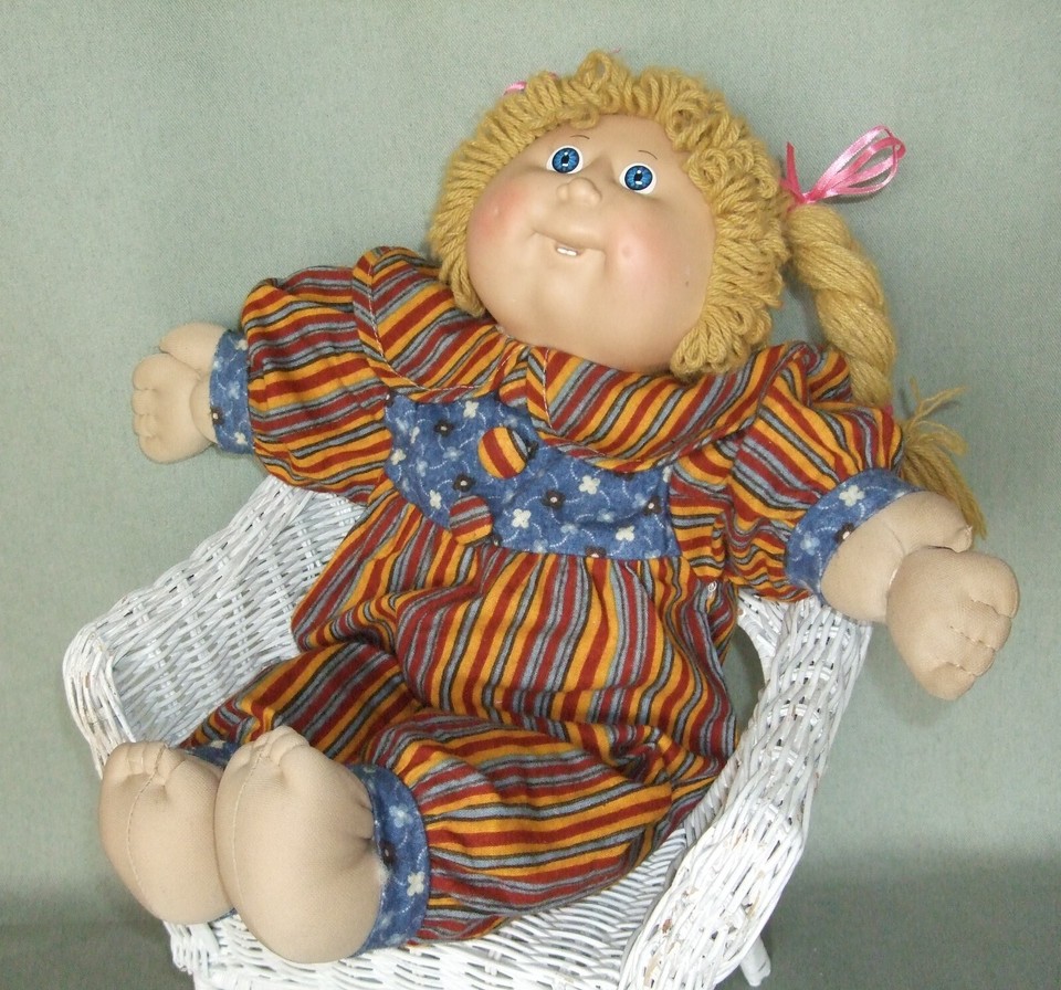 Vintage COLECO CABBAGE PATCH Doll, Braids, 2 Teeth eBay