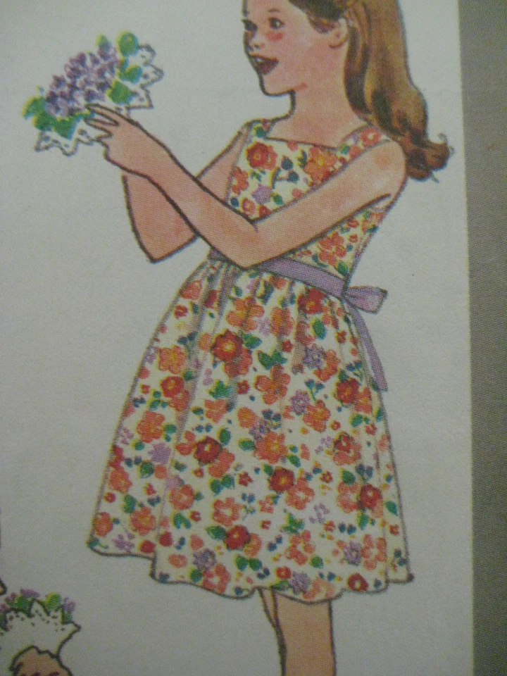 Vintage 1978 Simplicity FIRST HOLY COMMUNION DRESS Sewing Pattern Girl Child - Image 4 of 4